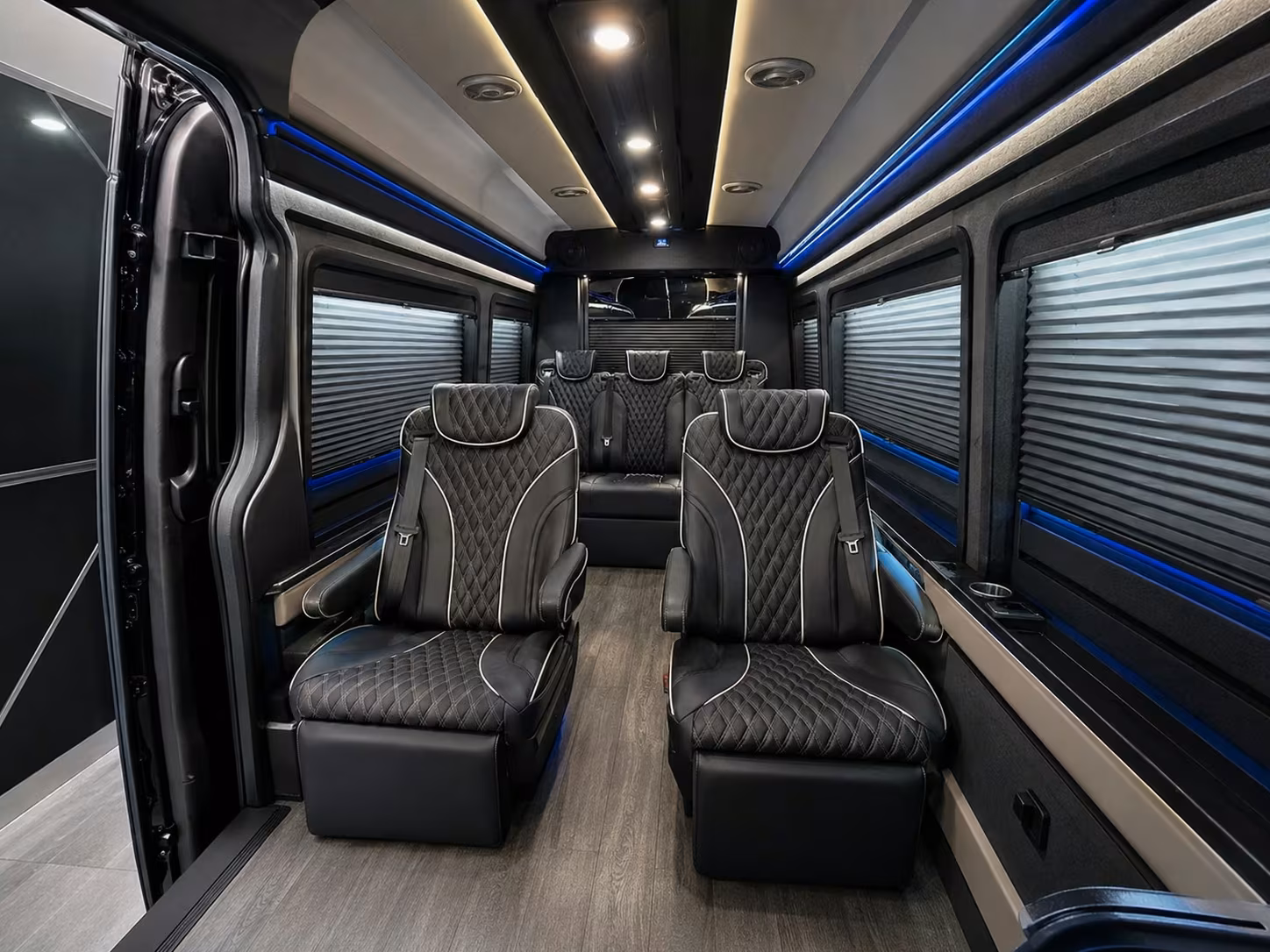 elk grove hotel to airport group transportation
